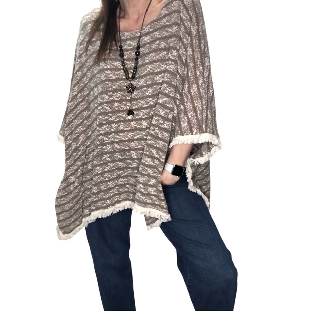 Umgee Textured Knit Poncho Sz M/L Boho Fairy Woodsy Mohair Cotton Casual Retro